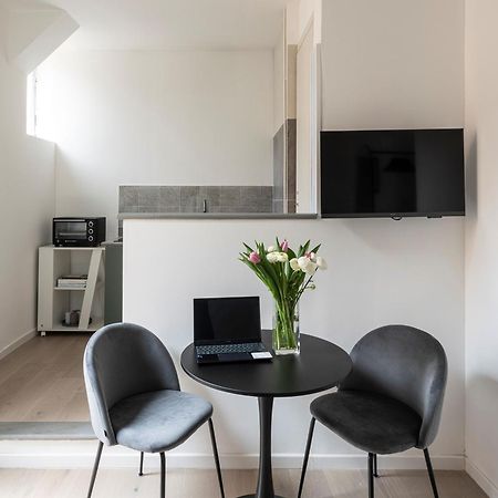 Easylife - Suite In Porta Venezia Милан Экстерьер фото